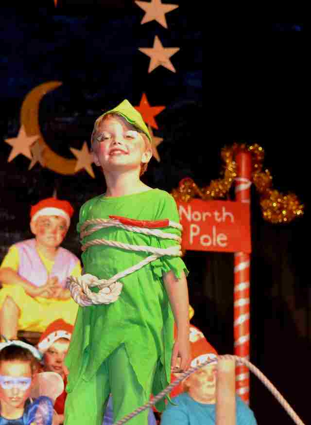 a christmas peter pan easy musical play for kids to perform peter pan and tinker bell a pirates christmas