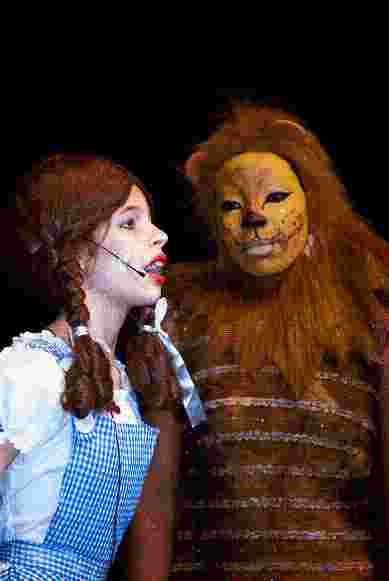 Children's Christmas Musical Plays! - A Christmas Wizard of Oz!