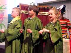 Large Cast Children's Plays - The Emperor's New Clothes