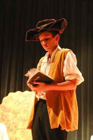 Fun Comedy for a Large Cast of Young People!  The Legend of Sleepy Hollow!