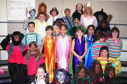 The Wizard of Oz Large Cast School Play - Now a Wonderful Christmas Musical!