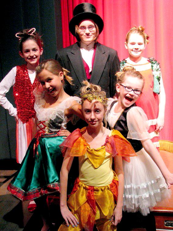 Kids Love ArtReach's Fun Musicals!