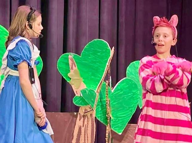 Alice in Wonderland for kids to perform