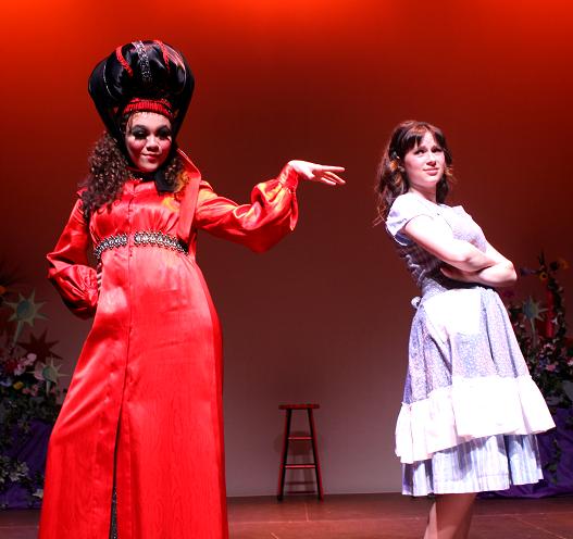 Alice in Wonderland!  Great Play for Teens to Perform!
