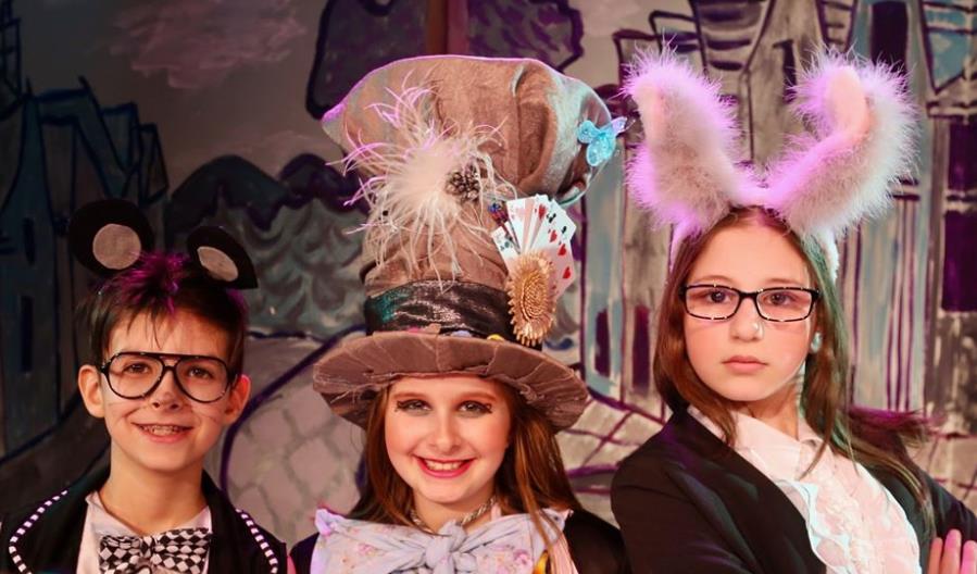 Alice in Wonderland for Kids to Perform