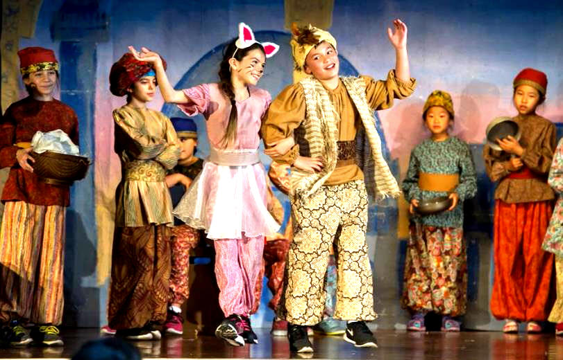 Children's Theatre performance of Aladdin