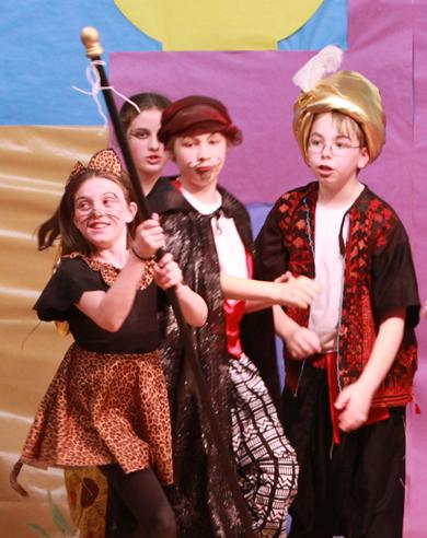 Lively Comedy for Schools! Aladdin!