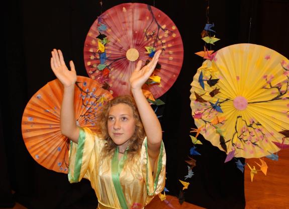 Performance of A Thousand Cranes
