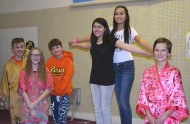 Kids perform ArtReach Cranes Play