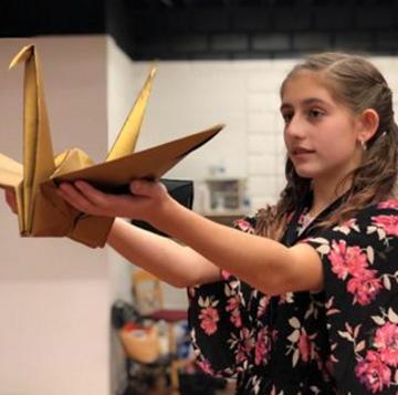 Children Fold a Thousand Cranes