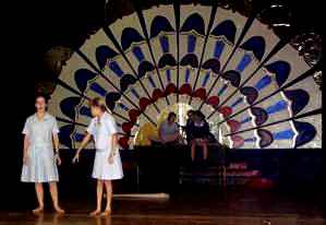 School Play for Children - A Thousand Cranes