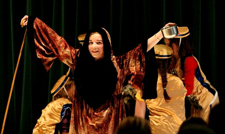 Lots of Fun for Kids! Beauty and the Beast!