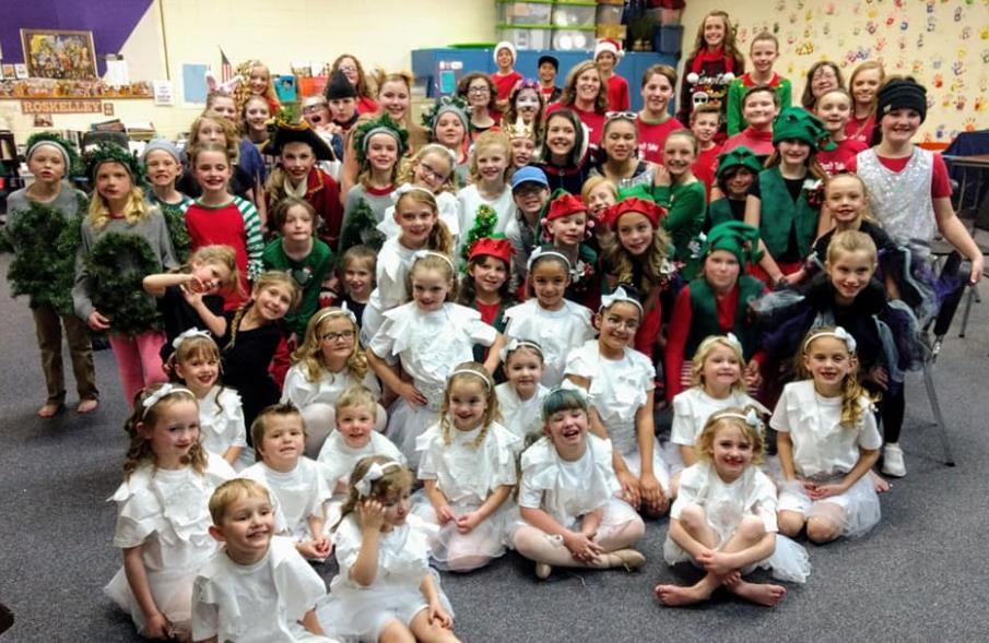 A Snow White Christmas Musical for Kids to Perform