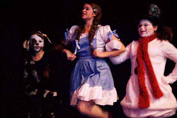 Children's Christmas Plays - A Christmas Wizard of Oz, Musical for Children!