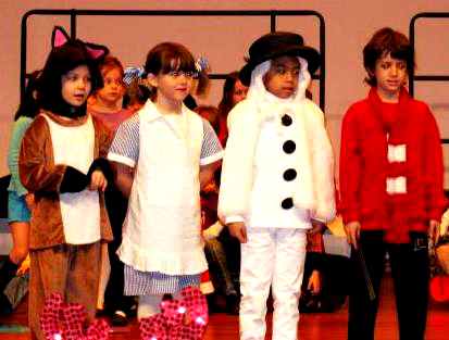 Children's Christmas Musical Play - A Christmas Wizard of Oz
