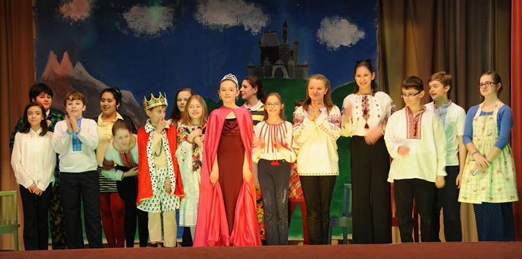The Emperor's New Clothes Play for Kids to Perform