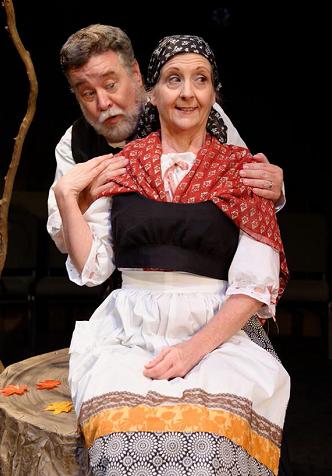 Papa and Grandma in Artreach's Hansel and Gretel