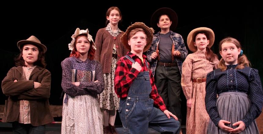 Large Cast of Young People perform in Musical Jack