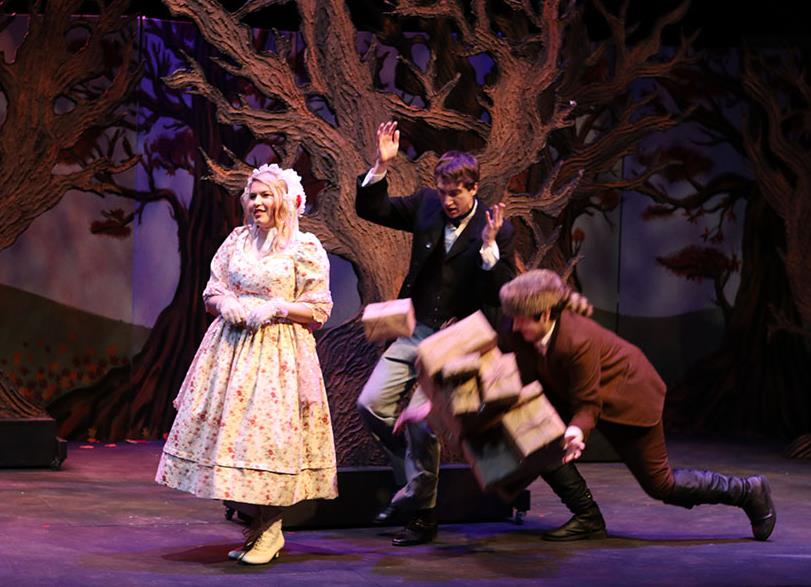 Katrina in ArtReach's Legend of Sleepy Hollow