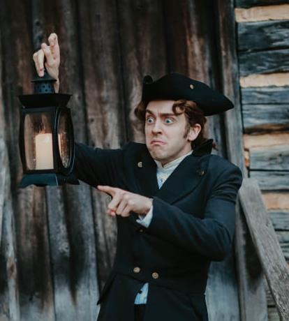 Ichabod Crane in The Legend of Sleepy Hollow Play