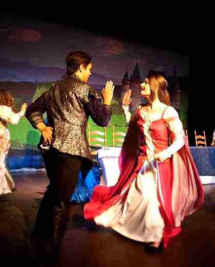 Large Cast Play - The Princess and the Pea