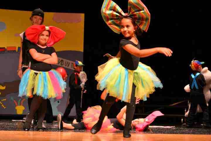 Great Play for Children to Perform!  Pinocchio!