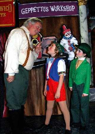 Children's Play for Theatres and Schools - Pinocchio