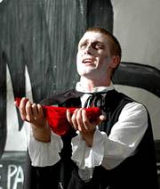 Edgar Allan Poe Play for Kids! - Poe! Poe! Poe!