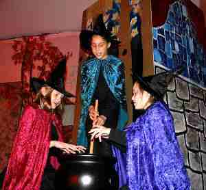 Large Cast Children's School Plays - Snow White