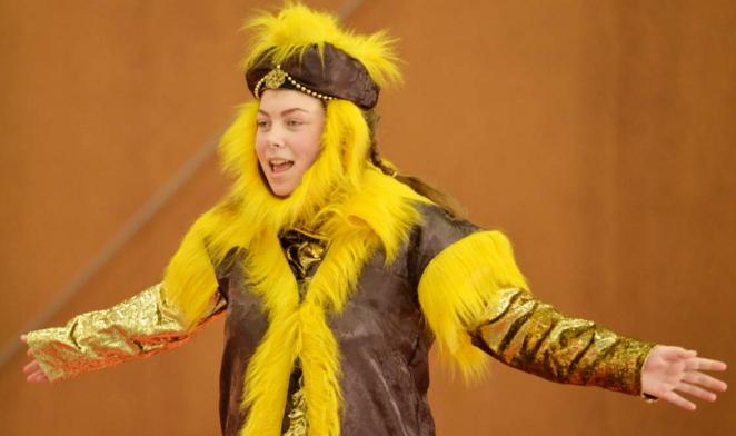 The Monkey People Capture Mowgli