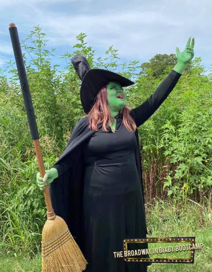 Wicked Witch performed by Middle Schooler