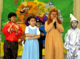 El Mago de Oz - For Bilingual Classes!